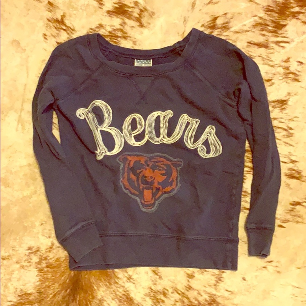 Light weight navy Bears sweater